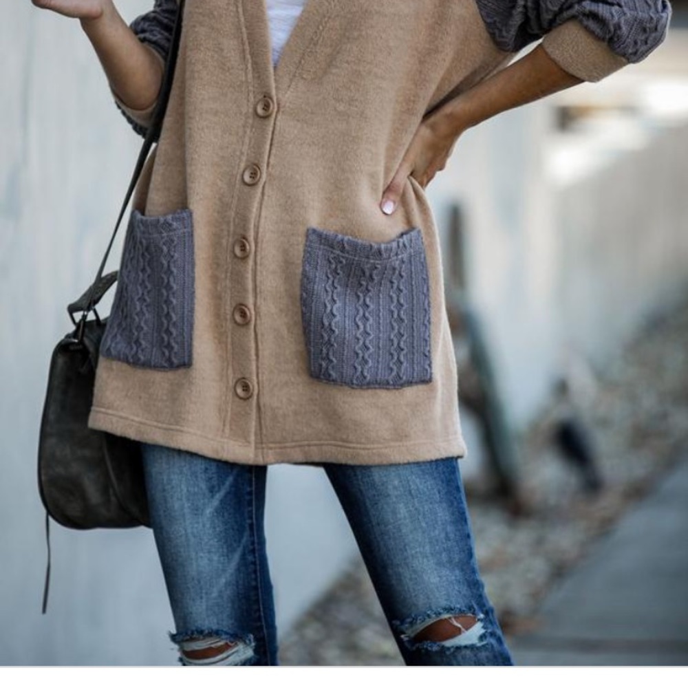 Cardigan - Picture 2 of 4